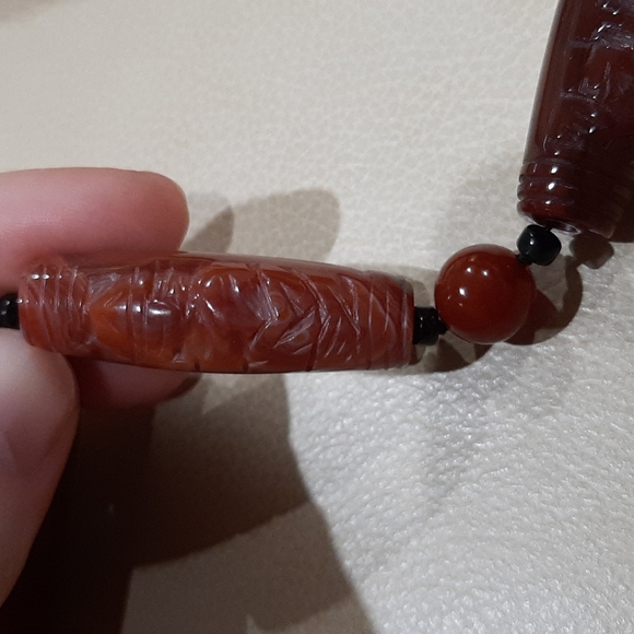 Vintage hand knotted & beaded Asian Carnelian Sardonyx Sard necklace - Picture 5 of 6